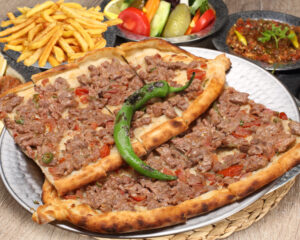 Kuşbaşılı Pide